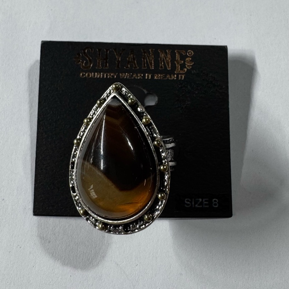 Size 8 Shyanne Teardrop Brown Ring